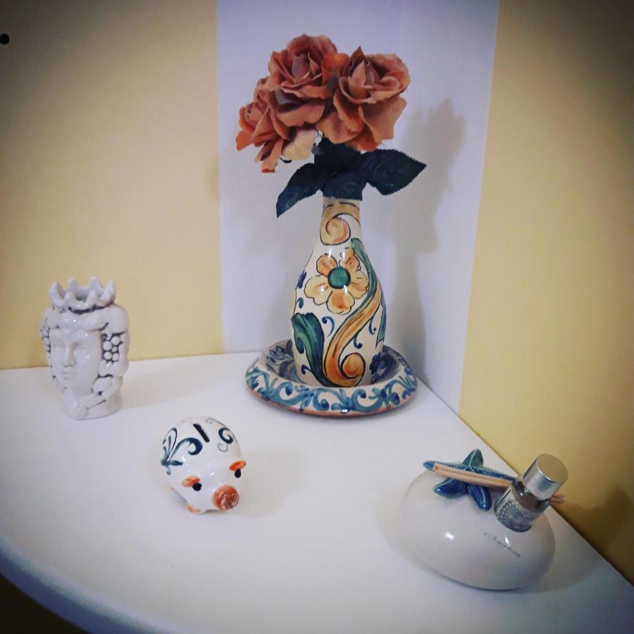 L'Opera Dei Pupi B&B 阿沃拉 外观 照片