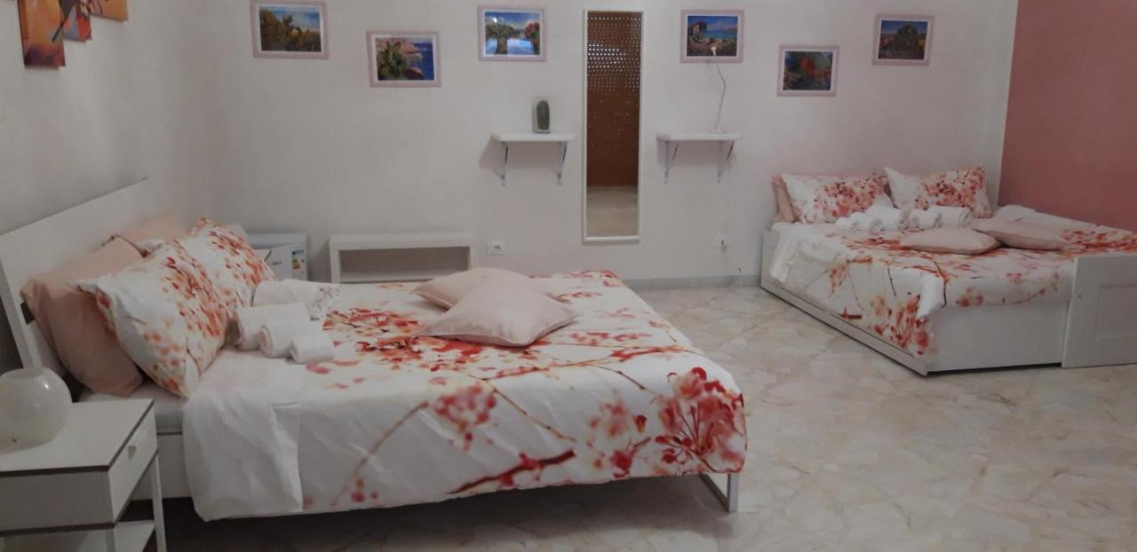 L'Opera Dei Pupi B&B 阿沃拉 外观 照片