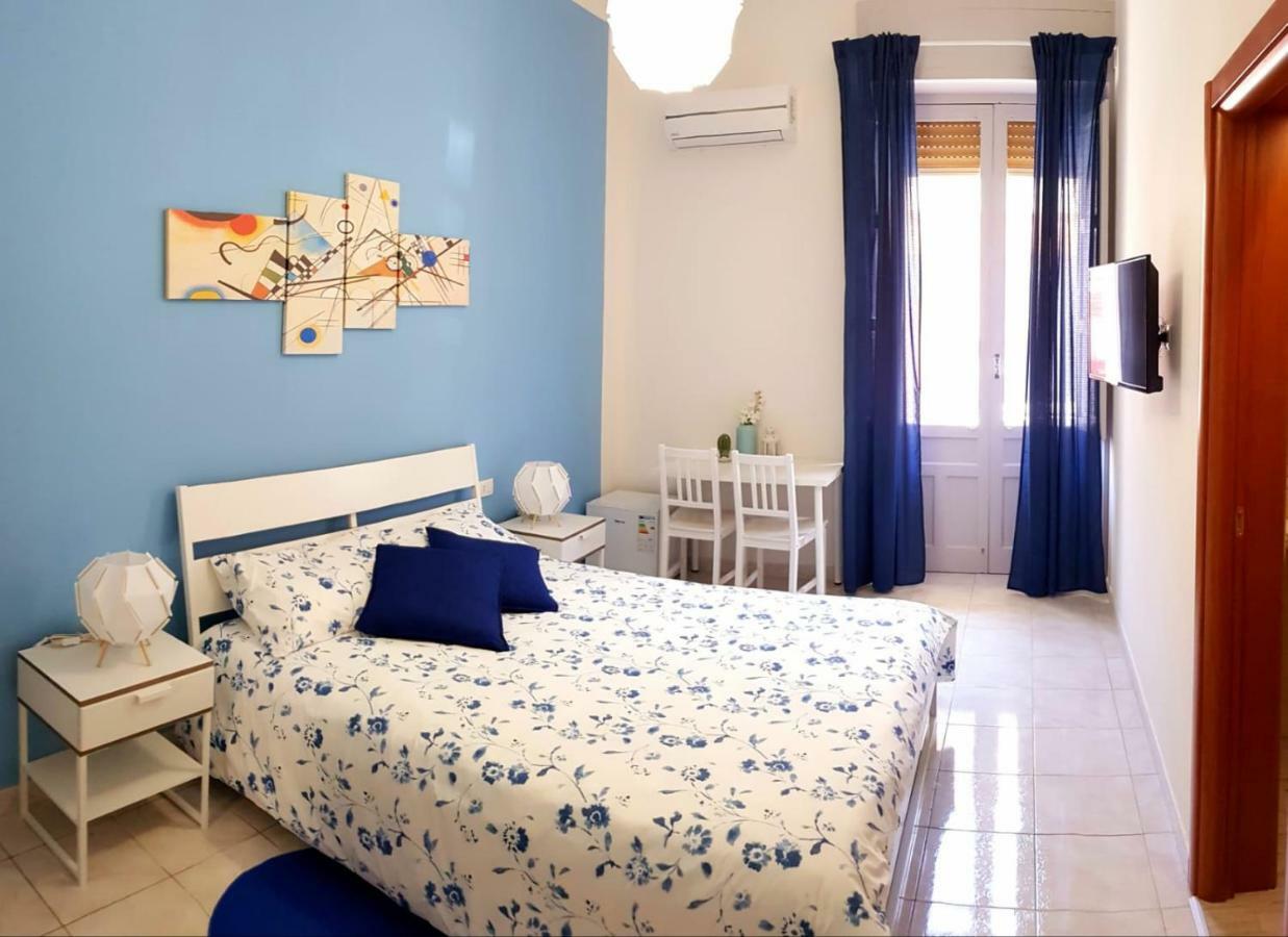 L'Opera Dei Pupi B&B 阿沃拉 外观 照片